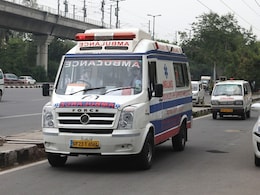 Suspicious Death: पहले भाई, फिर चाचा की पीट-पीटकर हत्या, अब चलती एम्बुलेंस से गिरकर दलित युवती की मौत पर गहराया सस्पेंस Suspicious Death: पहले भाई, फिर चाचा की पीट-पीटकर हत्या, अब चलती एम्बुलेंस से गिरकर दलित युवती की मौत पर गहराया सस्पेंस
