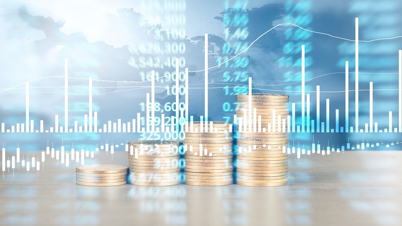  Gains Aujourd'hui |  State Bank Of India, Hindalco Industries, Jsw Steel, Shree Cement, Godrej Industries, South Indian Bank, Aarti Surfactants, Container Corporation Of India, Shoppers Stop, Tci Industries, United Spirits, Entre Autres.