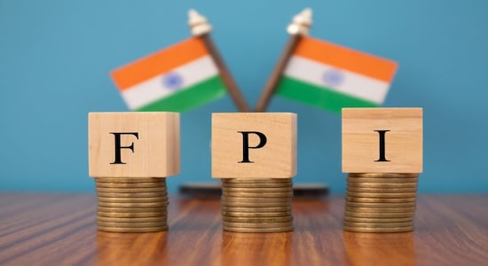 Foreign investors pull out Rs 25,200 crore from Indian equity market in May fortnight
