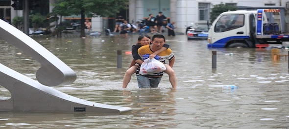 Death toll jumps to more than 300 in recent China flooding