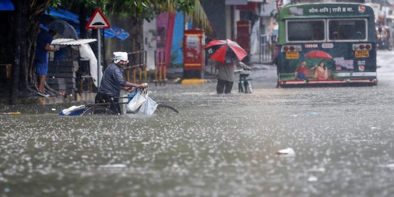 Low pressure area over western India likely to intensify, bring heavy rains in Gujarat, Maha: IMD