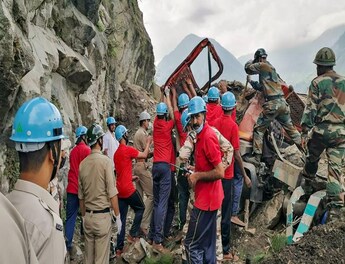 2 dead, 10 missing, 20 stranded in Himachal flash-floods