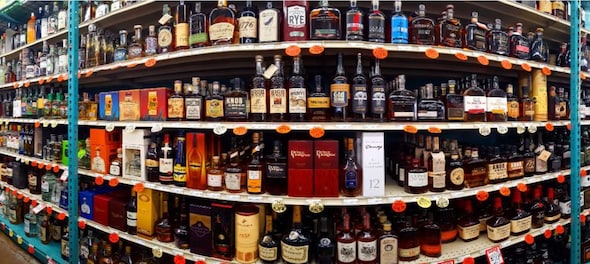 Private liquor vends in Delhi to shut for over a month from October 1