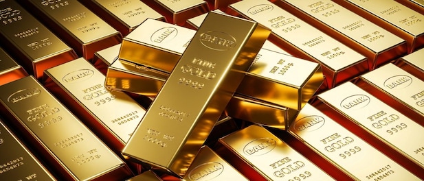 Gold prices near 2-week high as inflation risks lift safe-haven appeal