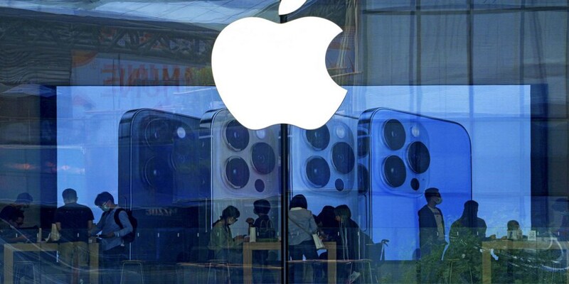 Apple grabs record China market share as Q4 sales surge