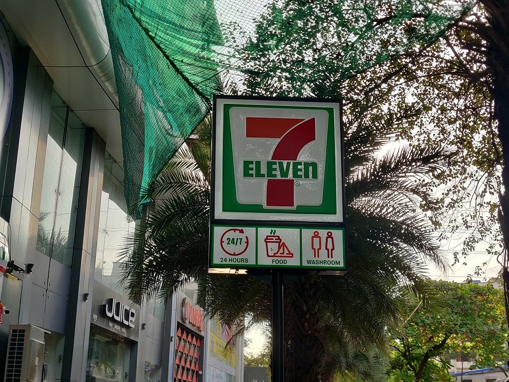 India&#39;S First 7-Eleven Store Opens In Mumbai