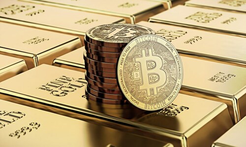 Bitcoin vs gold: Which is a better investment option?