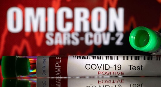 FDA halts use of COVID-19 antibody drugs that don't work against omicron