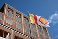 Energy major Shell sheds 'Royal Dutch' from name