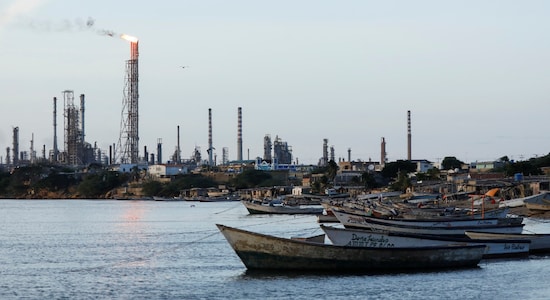 No.1 | Venezuela | Total Proved Oil Reserves as of 2020: 304 billion barrels | Per cent of global reserves: 18 (Image: Reuters) No.1 | Venezuela | Total Proved Oil Reserves as of 2020: 304 billion barrels | Per cent of global reserves: 18 (Image: Reuters)