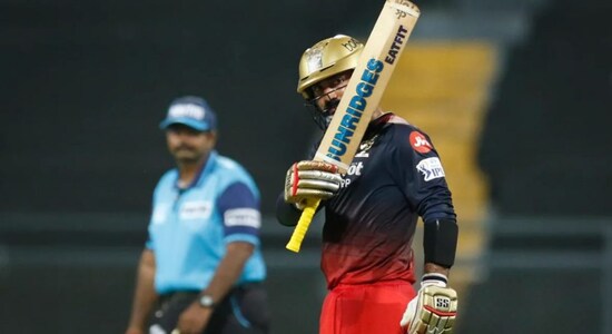 Gizmore ropes in cricketer Dinesh Karthik as brand ambassador