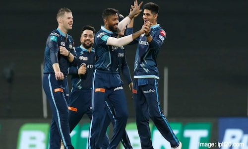 IPL 2022, RR vs GT Report: Hardik Pandya leads Gujarat to the top of the table with an all-round show against Rajasthan