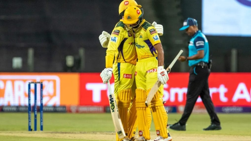 IPL 2022 Gaikwad Conway set up CSK s 13 run win over SRH