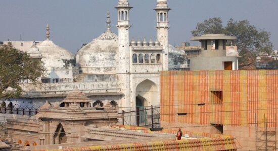 Gyanvapi mosque row: Varanasi court to hear Muslim side's plea on May 26