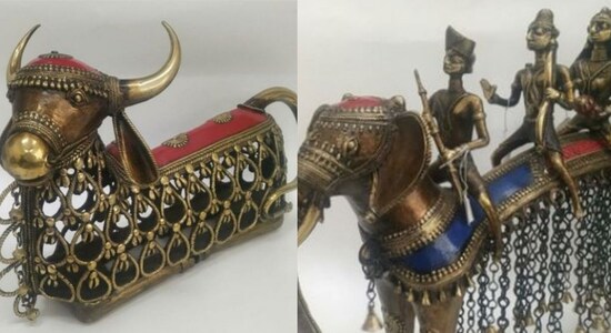 Indian Prime Minister Narendra Modi while on his G7 meeting visit presented to the leaders of the world gifts from India. The gifts ranged from Gulabi Meenakari, black pottery, ittar, Kashmiri carpet and much more. These gifts highlighted Indian culture, art and craftsmanship. Here are some of the gifts that PM Modi presented to the top leaders. (Image: Government of India) Indian Prime Minister Narendra Modi while on his G7 meeting visit presented to the leaders of the world gifts from India. The gifts ranged from Gulabi Meenakari, black pottery, ittar, Kashmiri carpet and much more. These gifts highlighted Indian culture, art and craftsmanship. Here are some of the gifts that PM Modi presented to the top leaders. (Image: Government of India)