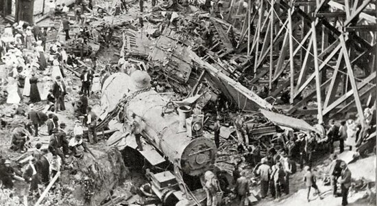 1918 | The Hammond Circus Train Wreck in which 80 people died happened on this day when the train was on the way from Michigan City, Indiana, to Hammond (Image: Wikipedia)