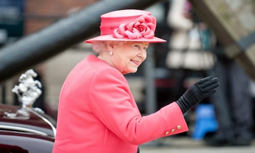 This secret letter from Queen Elizabeth II cannot be opened for 63 years