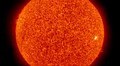 Gigantic sunspot facing earth doubles in size in last 24 hours, no need for panic