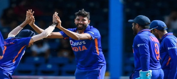 Mohammed Siraj climbs to the top of ICC ODI bowling rankings