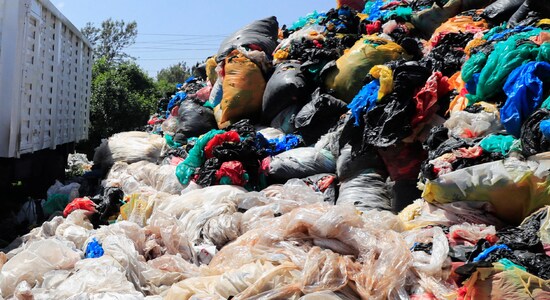 No.6 | Nrway| Waste exported by EU in 2021: 1.4 million tonnes. (Image: Reuters) No.6 | Nrway| Waste exported by EU in 2021: 1.4 million tonnes. (Image: Reuters)