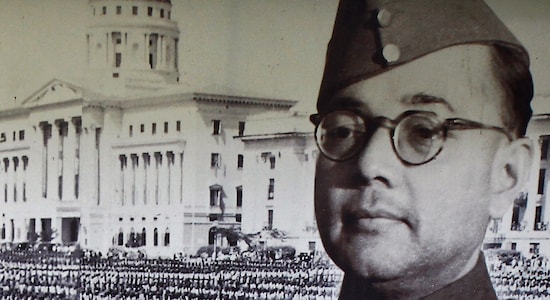 1940Indian independence leader Subhas Chandra Bose is arrested by the British and detained in Calcutta. 1940Indian independence leader Subhas Chandra Bose is arrested by the British and detained in Calcutta.
