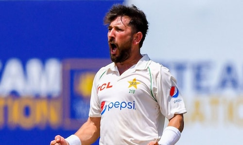 Watch: Yasir Shah may have just delivered a Ball of the Century