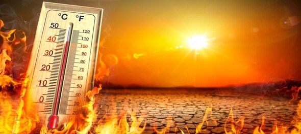 Intensifying heat waves prompt health warnings for Europe, US