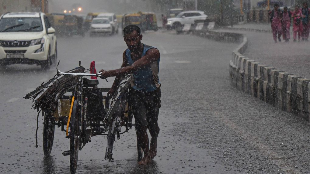 Weather Update Today: Rains Lash Delhi Ncr, Imd Issues Yellow And ...