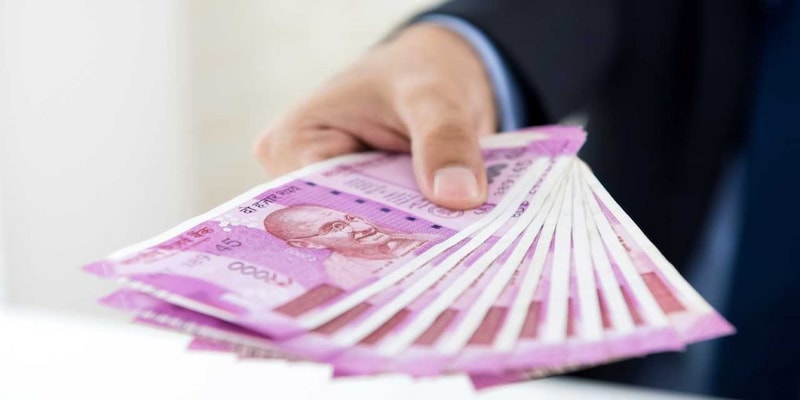 7th pay commission: Govt raises DA by 4% — here’s how much your salary will increase