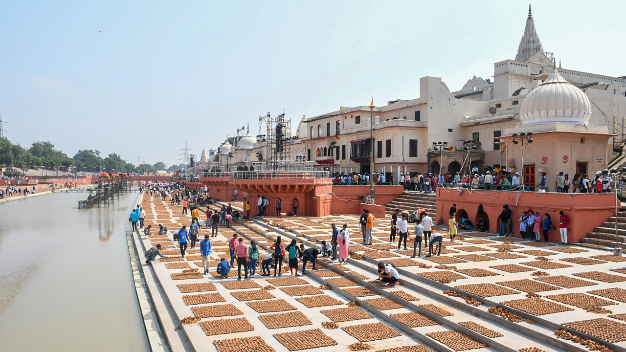 Ram Temple in Ayodhya will open for visitors on January 22 - CNBC TV18