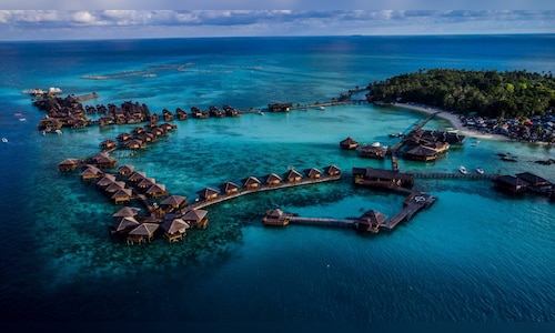 Stunning Honeymoon Destinations: Affordable Alternatives To Maldives In 