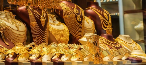 Key factors to consider while investing in gold