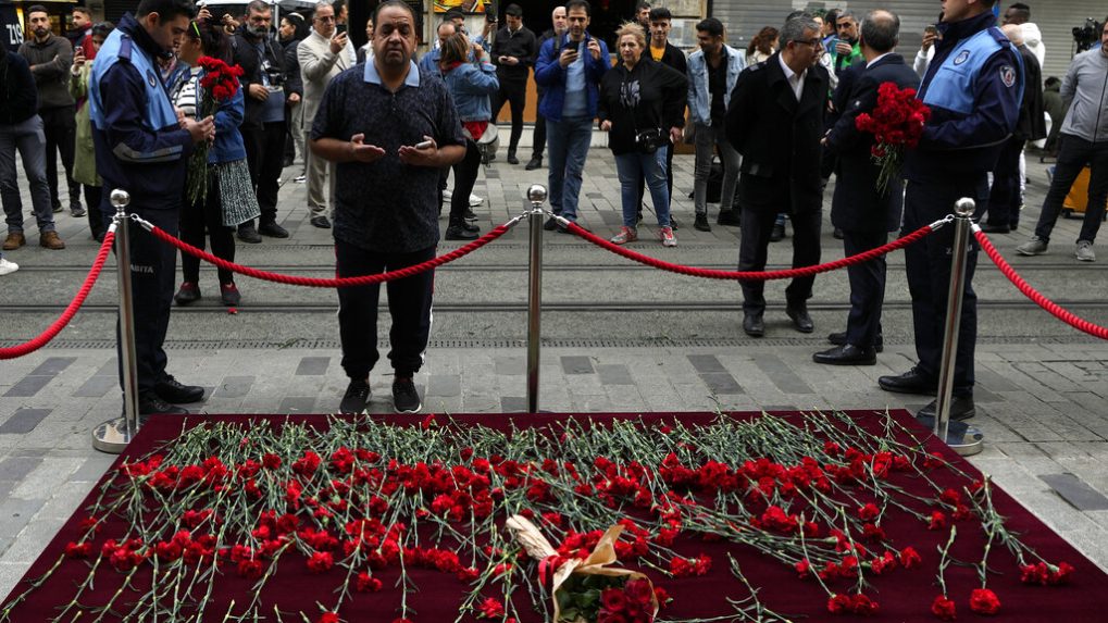 Turkey Suspects Kurdish Militants Behind Istanbul Bombing, Arrests One