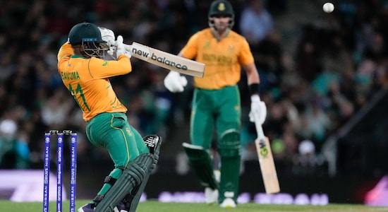 South African captain Temba Bavuma played a brave knock of 36 in 19 deliveries but he was sent back to the dugout by Shadab Khan in the 8th over. 