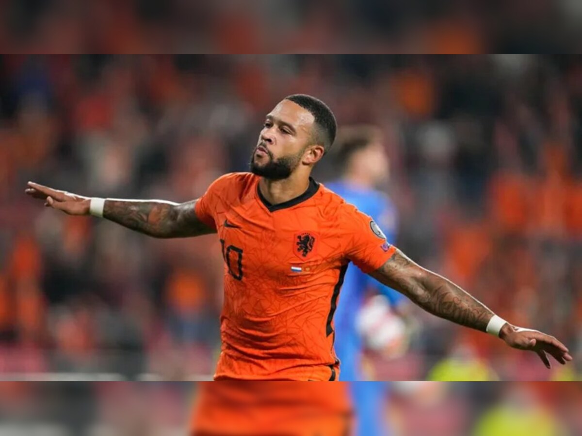 Football: Soccer-Depay fit for World Cup but might not start