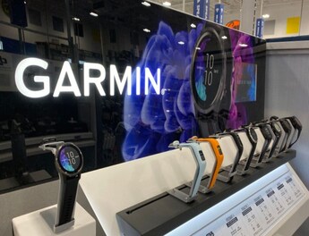 Garmin: This Garmin smartwatch may be setting up a new record - Times of  India
