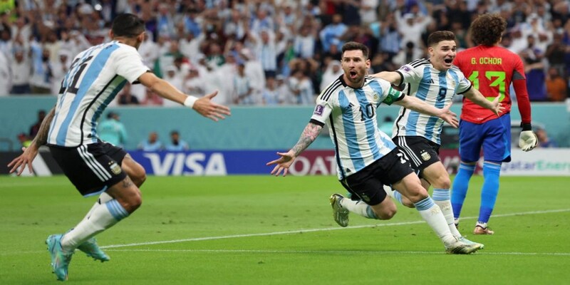 Fifa World Cup 2022 Argentina Vs Mexico Magical Messi Keeps Arg Hopes Alive In Must Win Encounter 9928