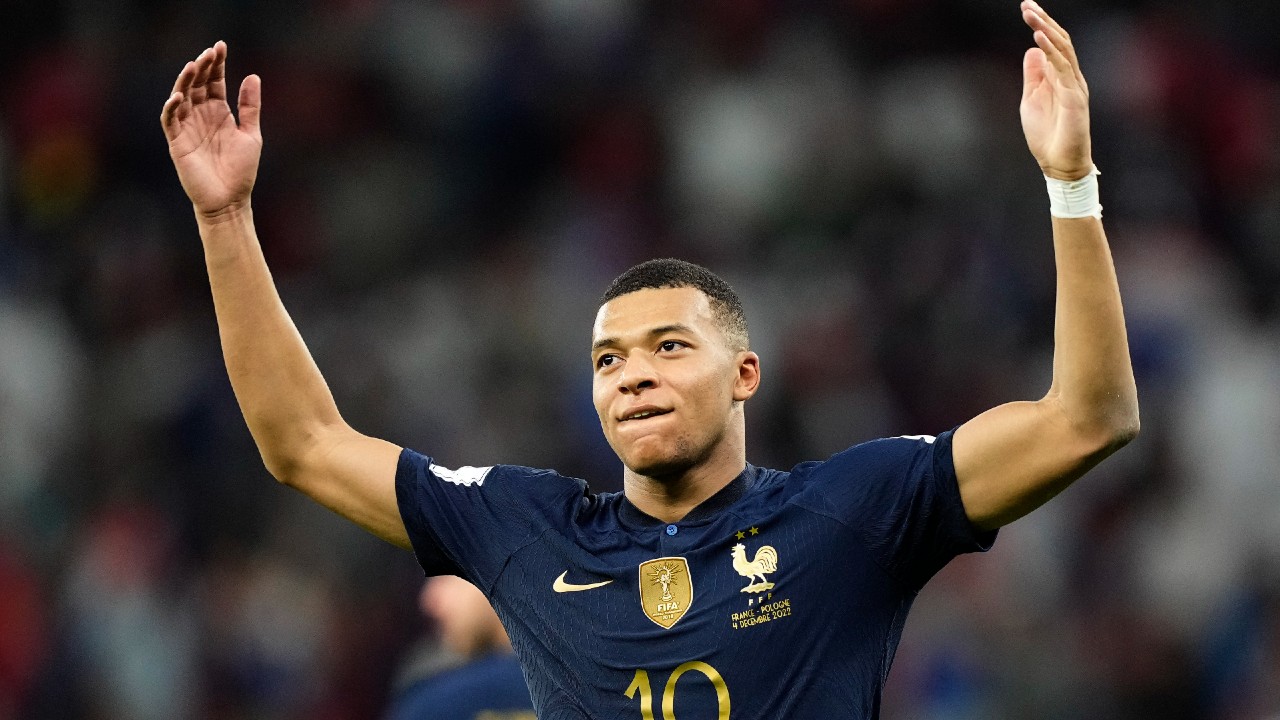 FIFA World Cup 2022: History Beckons For France, Kylian Mbappe, Didier  Deschamps