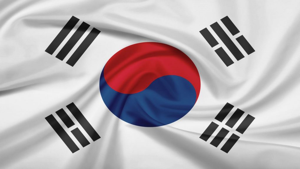 한국 정부가 직장을 그만둔 의사들에게 직장 복귀를 공개 명령했다.