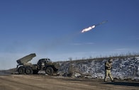 US to send $400 million arms aid to Ukraine; total is far higher than military budget of many nations US to send $400 million arms aid to Ukraine; total is far higher than military budget of many nations