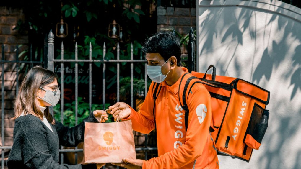 Swiggy Announces Free On demand Ambulance Service For Delivery swiggy-announces-free-on-demand-ambulance-service-for-delivery
