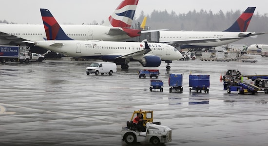 No.8 | Seattle-Tacoma International Airport | Airport code: SEA | On-time departure percent: 81.04 | Total flights: 383,250 (Image: Reuters)