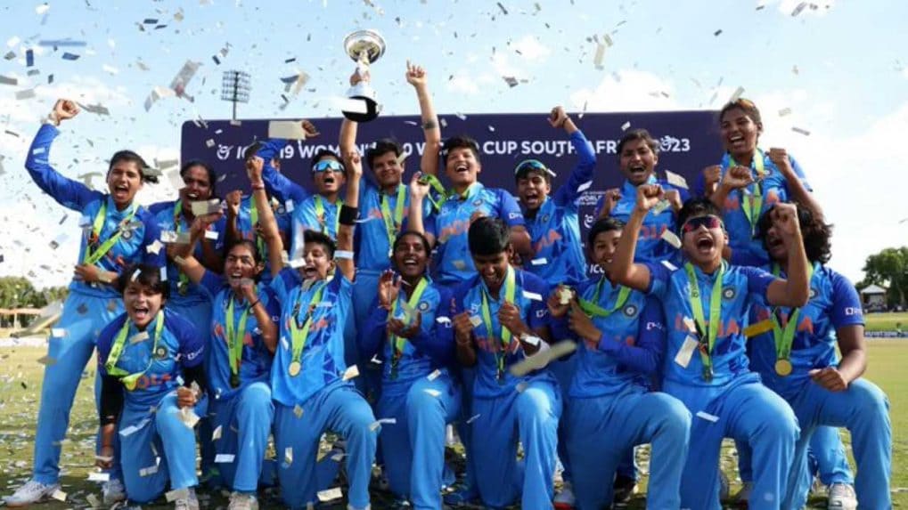 Watch: Indian Men's Team Congratulates U-19 Women's Team On T20 World ...