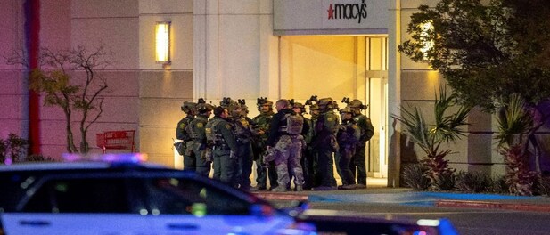 1 Killed, 3 Hurt In Shooting At El Paso, Texas Shopping Mall
