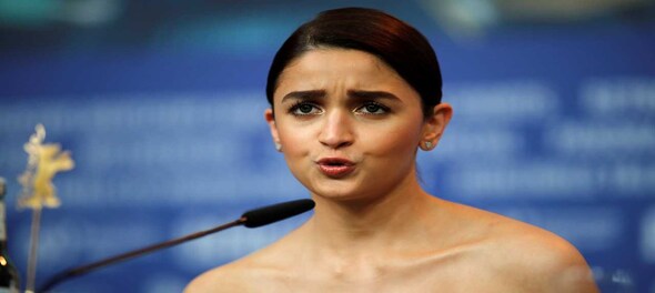 IIFA Award 2023 Highlights: Alia Bhatt skips the award show - CNBC TV18