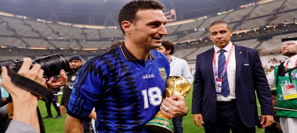 Lionel Scaloni renews contract with Argentina to 2026