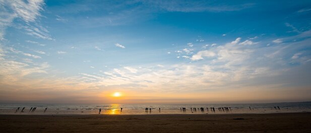 Escape to the Beach: A guide to spending a wild weekend away in Juhu