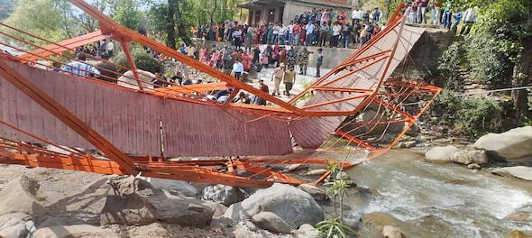 Footbridge collapses during Baisakhi celebrations in J&K's Udhampur, 40 injured