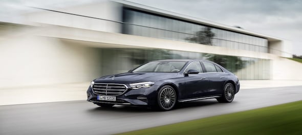 Mercedes-Benz unveils new E-Class saloon as its last new combustion ...