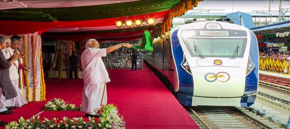 PM Modi Kerala Visit Highlights: State's first Vande Bharat train and first water metro inaugurated